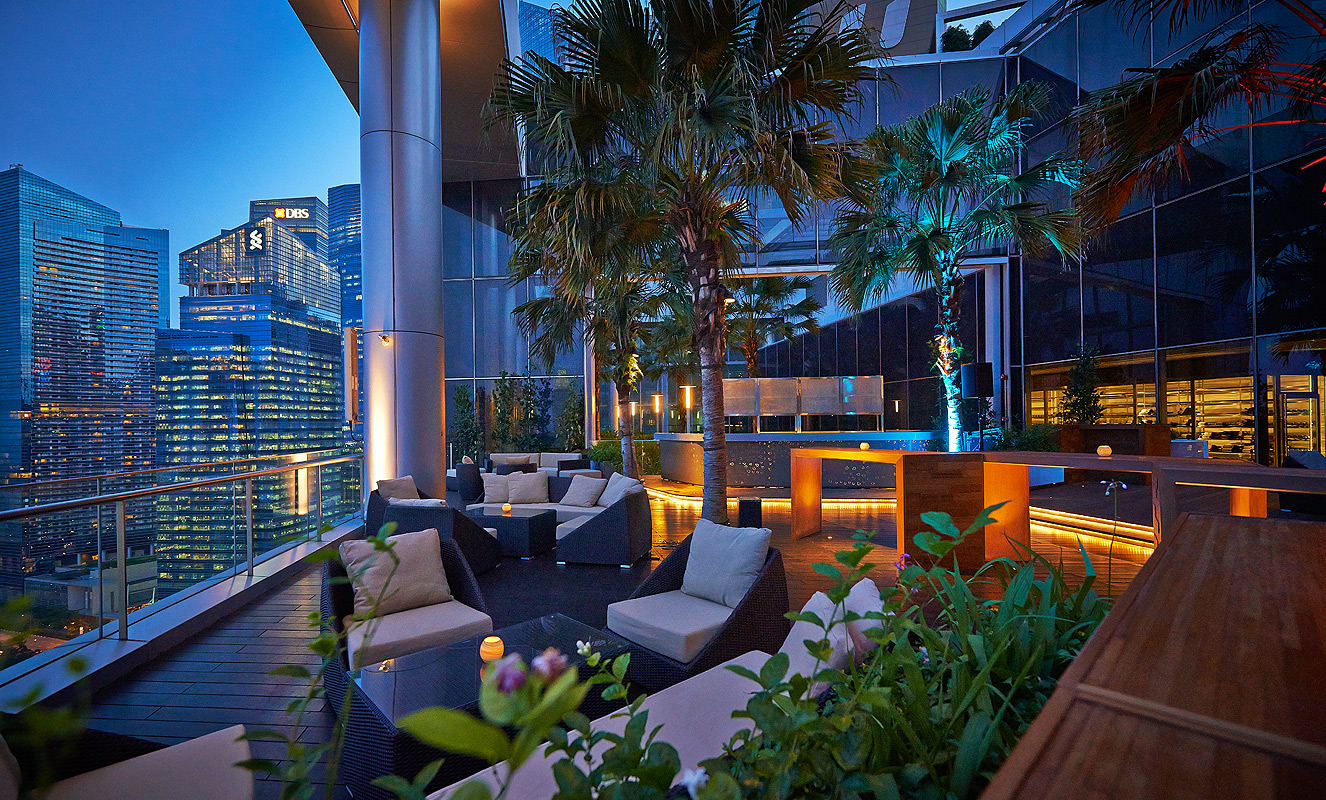 10 Rooftop Restaurants in Singapore with the Best Views - Alvinology