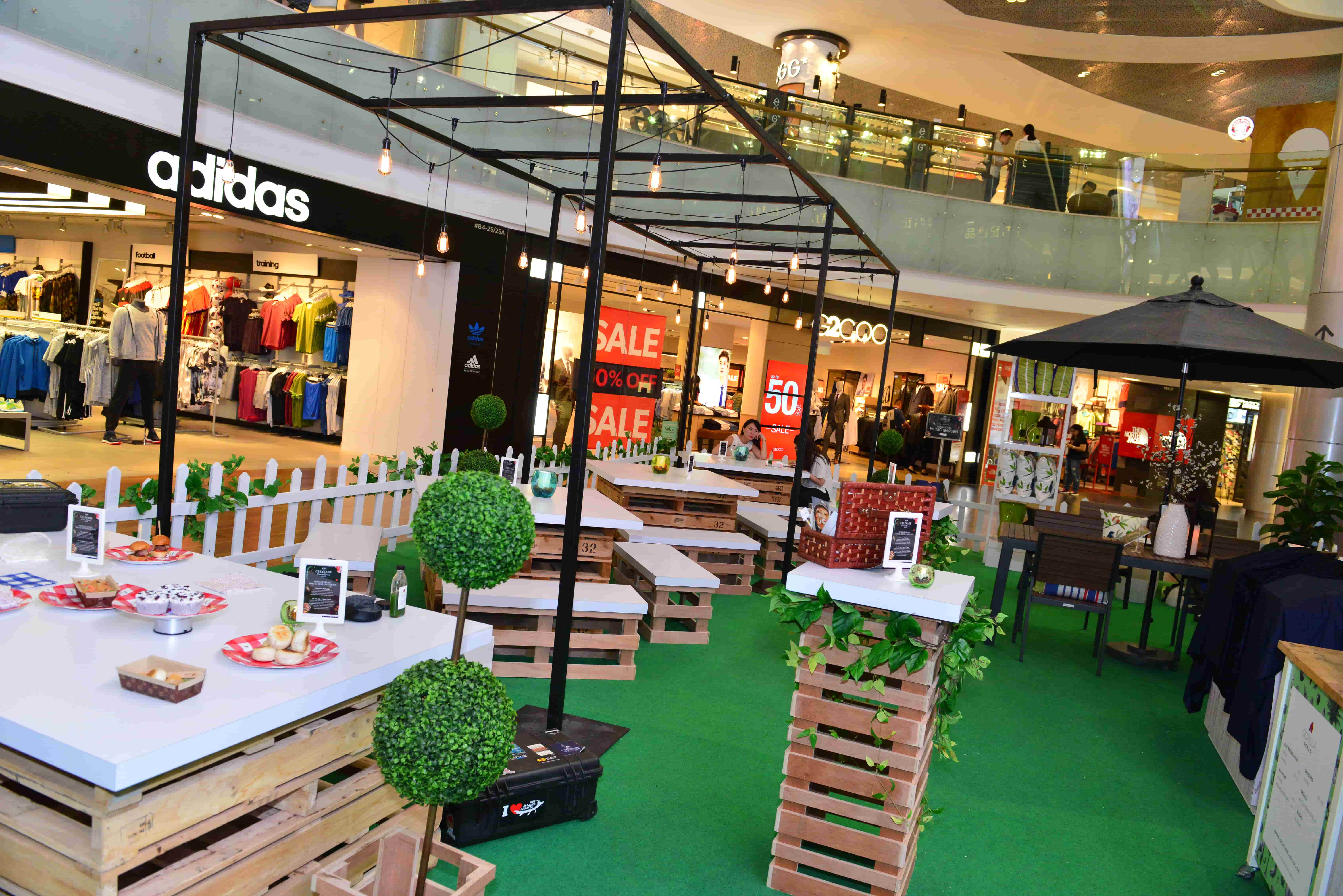 ION Orchard Culinary Creations - Indoor Picnic 1-min (2)