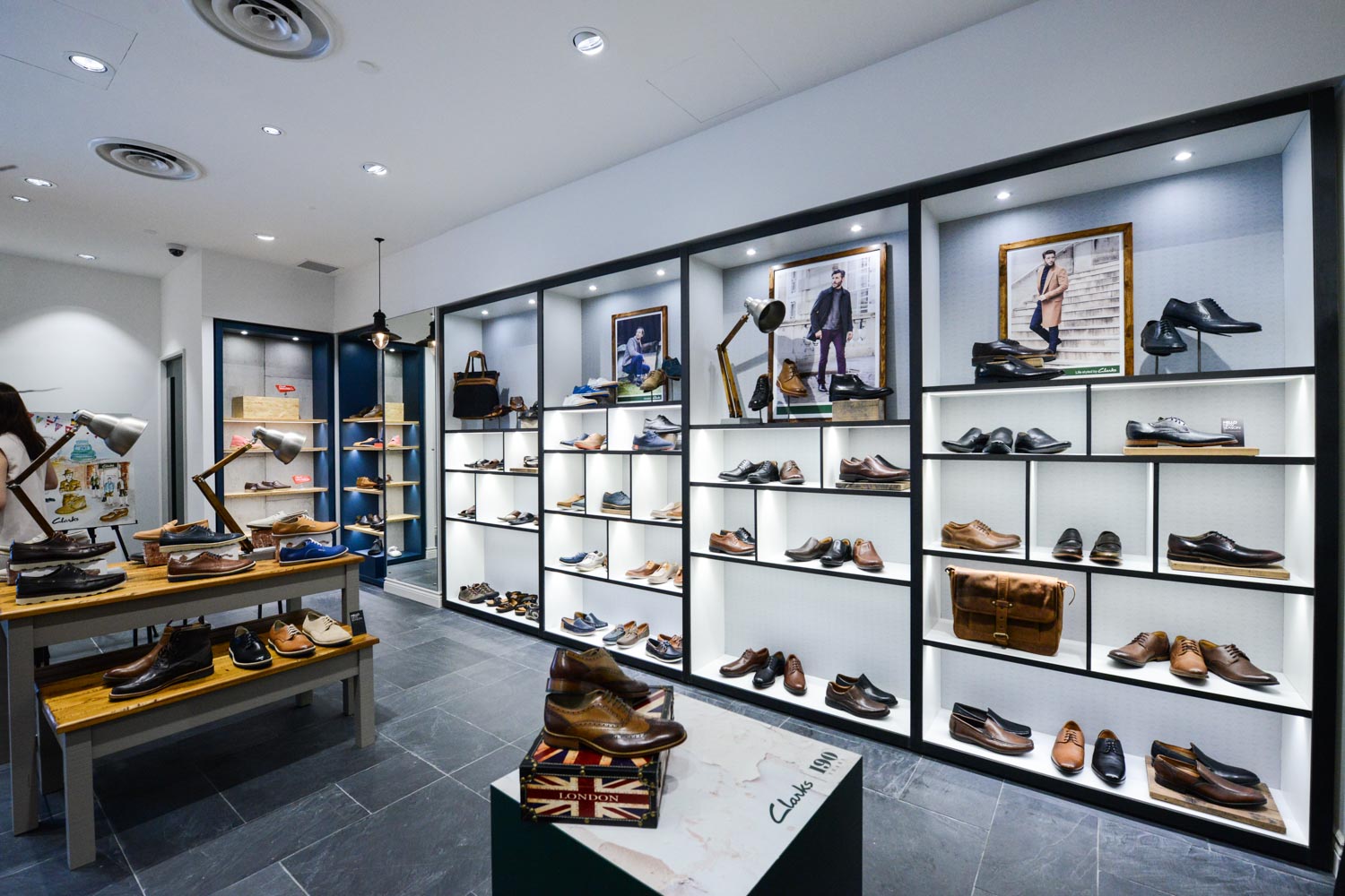 the clarks shoe store