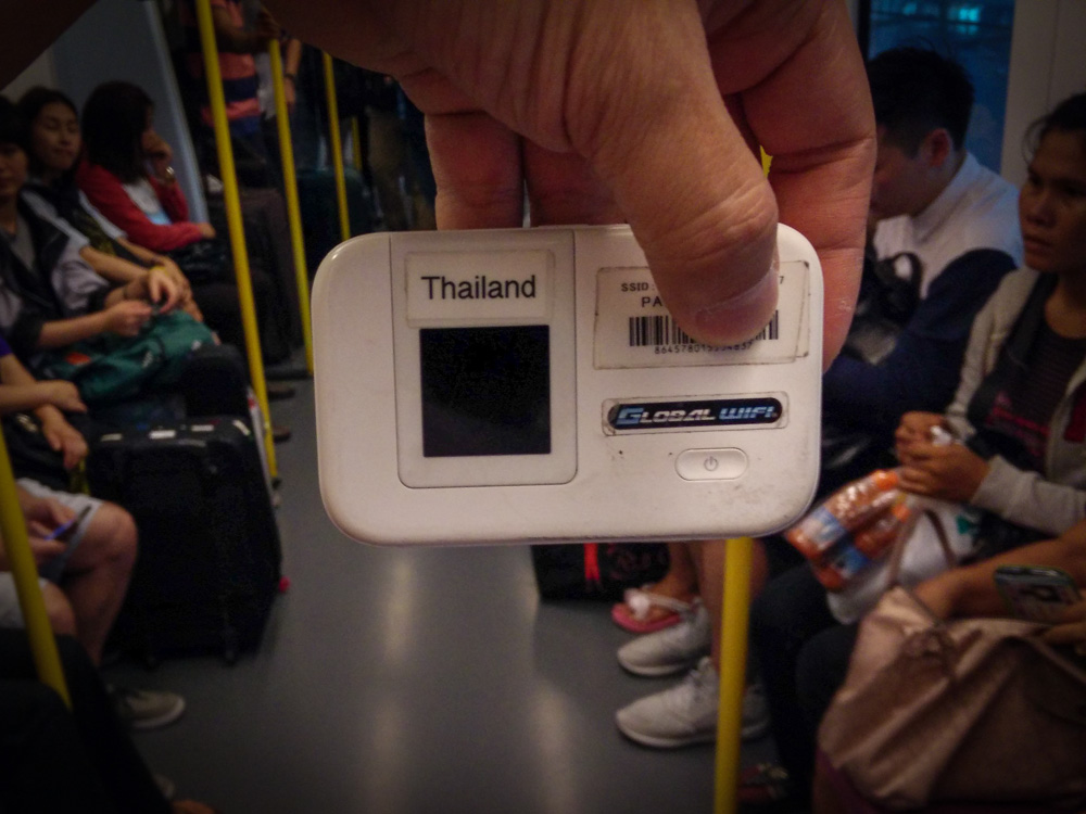 Wifi hotspot dongle by Changi Recommends. Photo by writer.
