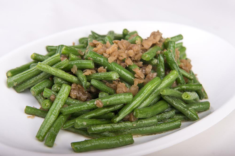 Stir-fried Green Beans with Radishes