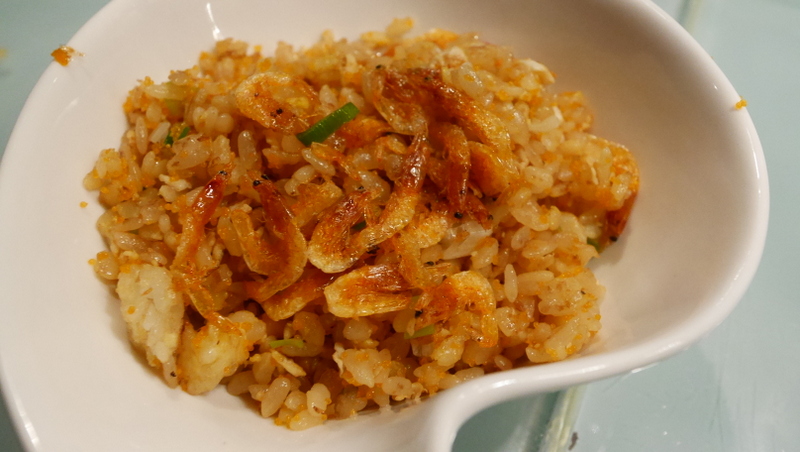 Xia Mu Ni's classic fried rice, sprinkled with a generous amount of flavourful cherry shrimps. 