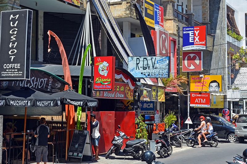 The streets of Seminyak. Photo © NigelSpiers | Shutterstock